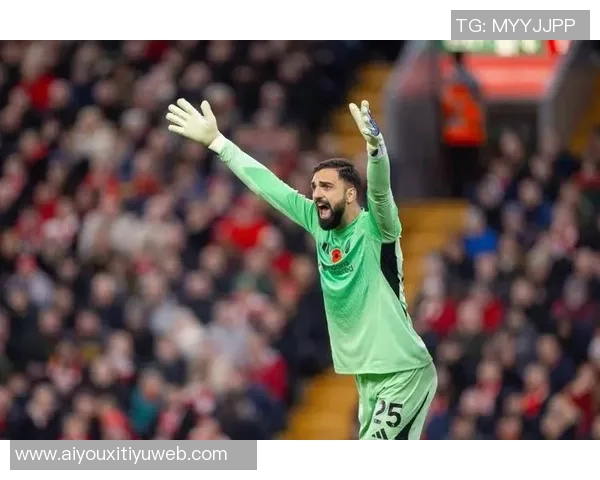 科纳特社媒分享与赫拉芬贝赫合照庆祝结束四连败重回胜利轨道