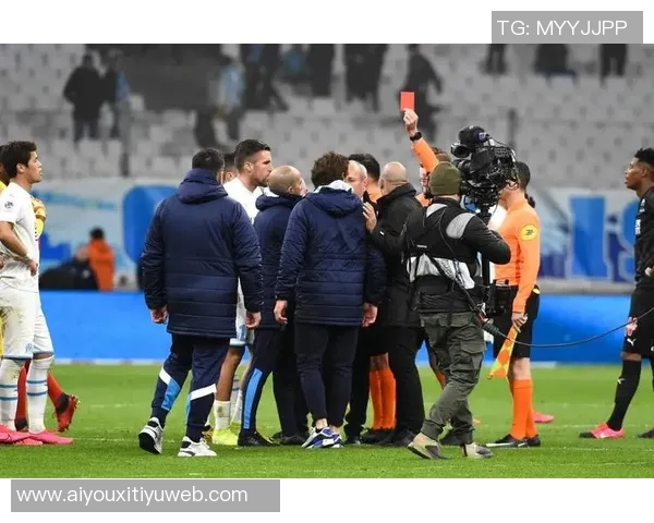 法甲联赛历史再现激烈竞争四队积分均超32分引发关注